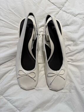 Zara White Slingback Ballet with Bow Accent